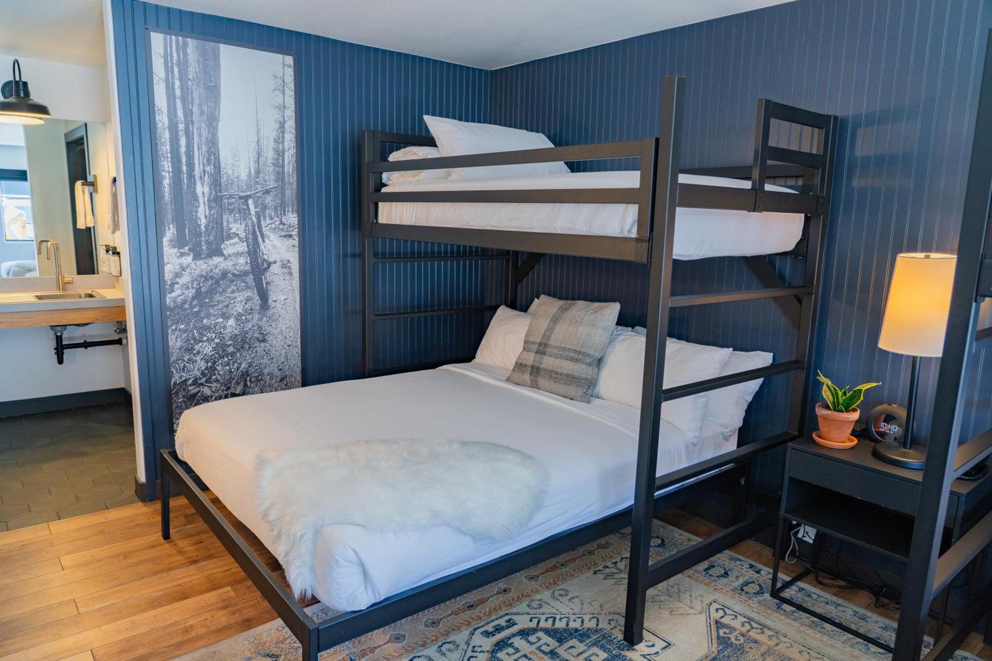 Gravity Haus Winter Park Hotel ภายนอก รูปภาพ